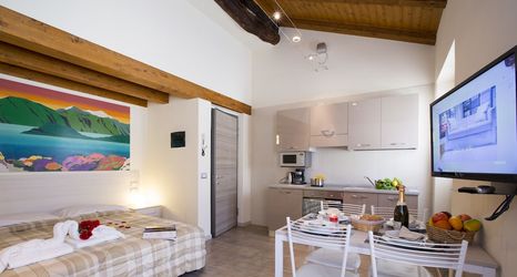 Others 2 Medioevo in Centro