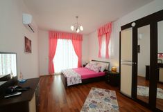 其他 3 Villa Prize