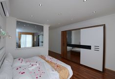 其他 6 Villa Prize