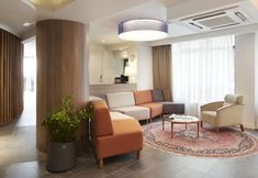 Others 6 Hotel Parma