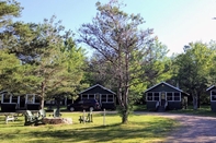 Lain-lain Green Chalets at Scotch Pine Lane