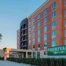 Primary image1Courtyard by Marriott New York Queens/Fresh Meadows,纽约市名胜世界赌场飯店
