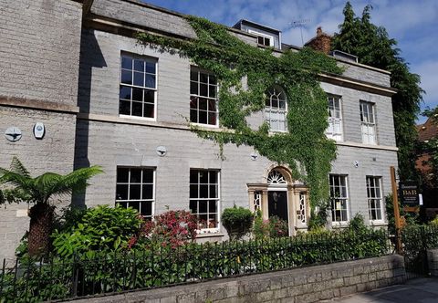 อื่นๆ The Covenstead