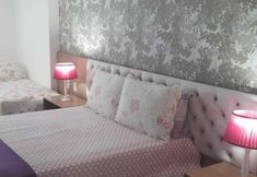 Others 6 Grand Beach Flat