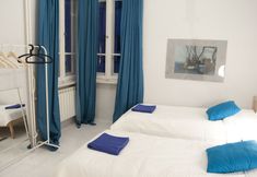 Others 3 Koro de Varsovio - Chmielna 6