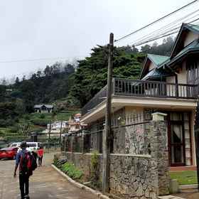 Primary image 1 Amazing Family Home, โรงแรม & ที่พัก Halgolla