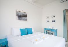 Khác 5 Paras Paros Marina Lodge