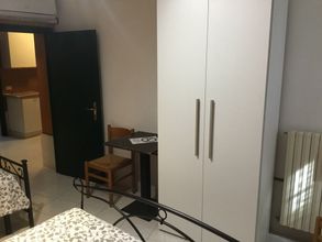 Others 4 Venice Friends