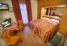 Khác 4 Hotel Valtellina