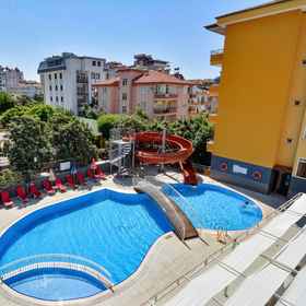 Primary image1Rose Garden Apart Hotel,阿拉尼亚公寓