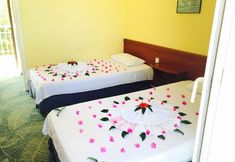 Others 4 Hotel Paradise