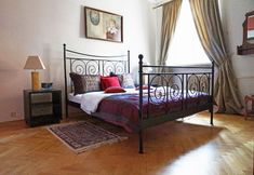 Others 3 AAA STAY Market Square Old Town