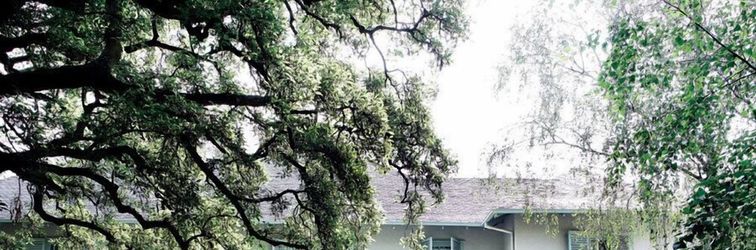 Others Hoeveld House