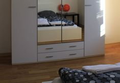 Others 3 FreddApp One