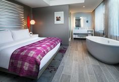 Lainnya 7 W Bellevue