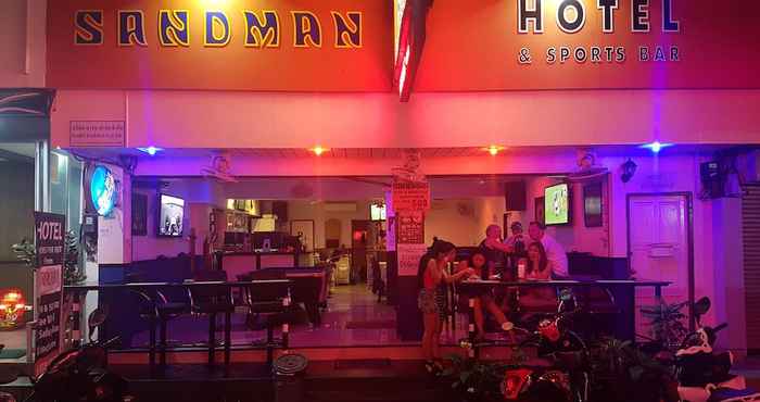 Lainnya Sandman hotel and Sports bar