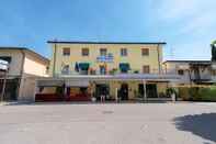 Others Hotel Benaco Bee Free