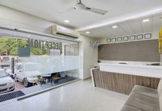 Others 4 Treebo Lalaji's Executive