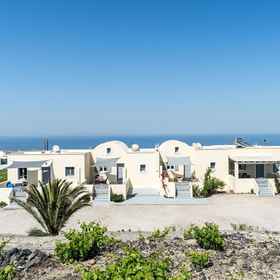 Primary image 1 Ampelos Executive Houses, Khách sạn White Beach