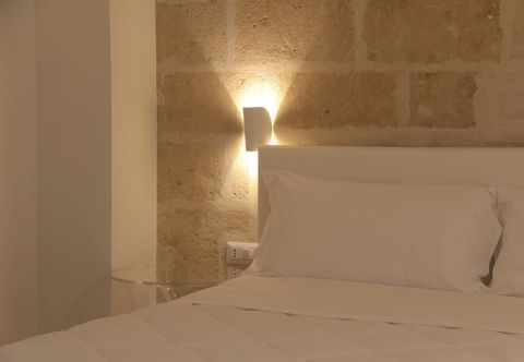 Others LAMIA Room Rentals