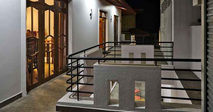 Lainnya Kandyan Bluestar Villa