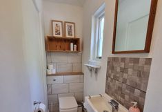 Others 7 Glyndwr Vineyard