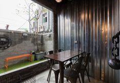 Others 3 Peace Prison Café Inn