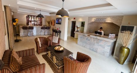 Others 2 Pearl Gate Hotel