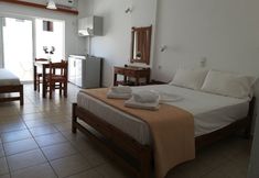 Others 6 Karmi Studios & Apartments