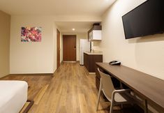 Others 7 Extended Suites Tijuana Macroplaza