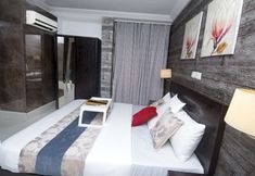 Others 5 Newland Luxury Apartments