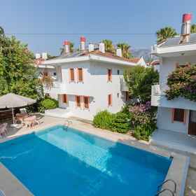 Primary image1花卉別墅公寓飯店,凯梅尔公寓