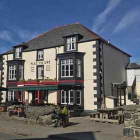 Primary image 1 普拉斯因德雷酒店, Pistyll 酒店