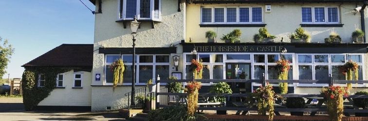 Others The Horseshoe and Castle