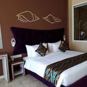 メイン イメージ 1 Ocean Queen Hotel, Madurawala Division Hotels