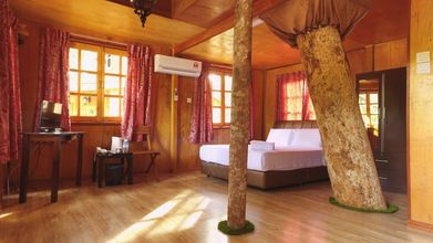 Others 4 Borneo Tree House