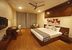 Others 4 Grand Xenia Ajmer