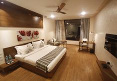 Others 2 Grand Xenia Ajmer