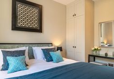 Others 7 Bath Circle