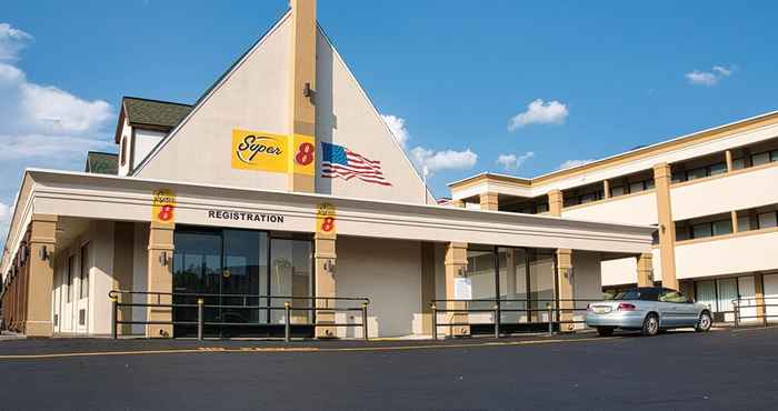 Lainnya Super 8 by Wyndham Alexandria/Washington D.C. Area