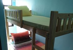 其他 6 Jaeger Biergarten Manila