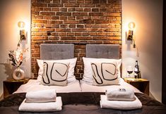 Others 7 Wine Apartments