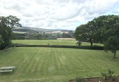 기타 6 Cedar House