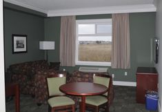 Others 5 Nova Inn Wabasca