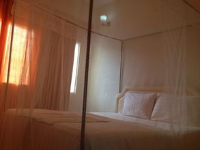 Lain-lain 4 Eminence Hotel