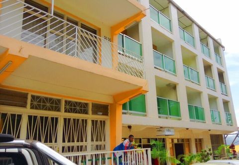 Lain-lain Eminence Hotel