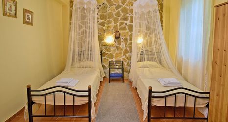 อื่นๆ 2 Olive Farm