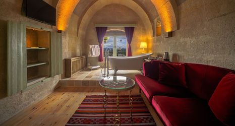 Lainnya 2 Takaev Cave House