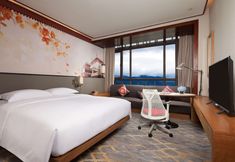 Others 7 Hilton Garden Inn Shangri-La