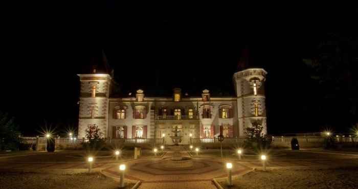 อื่นๆ Château de Lastours